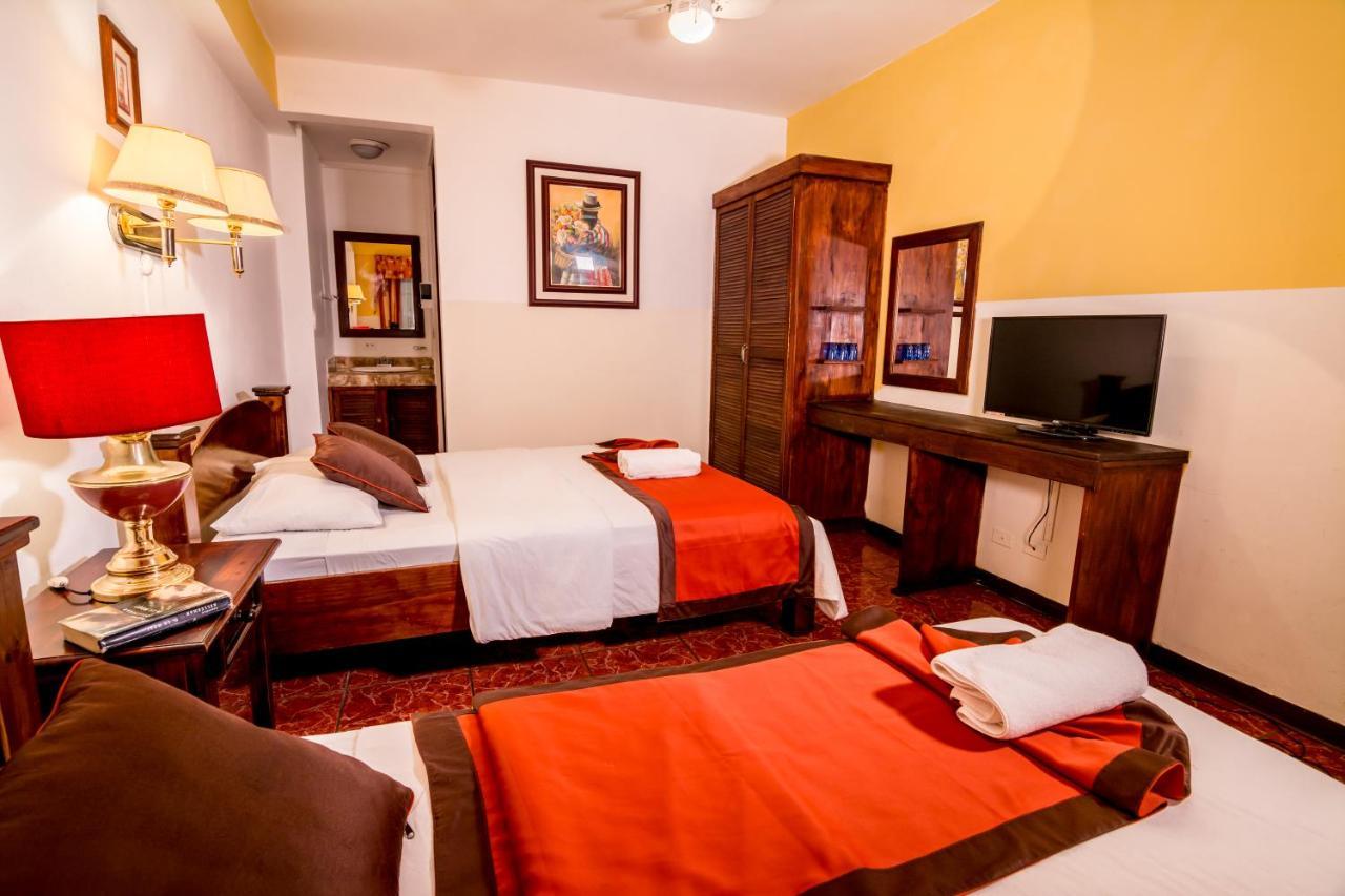 Hotel Amon Real Costa Rica 聖荷西 外观 照片