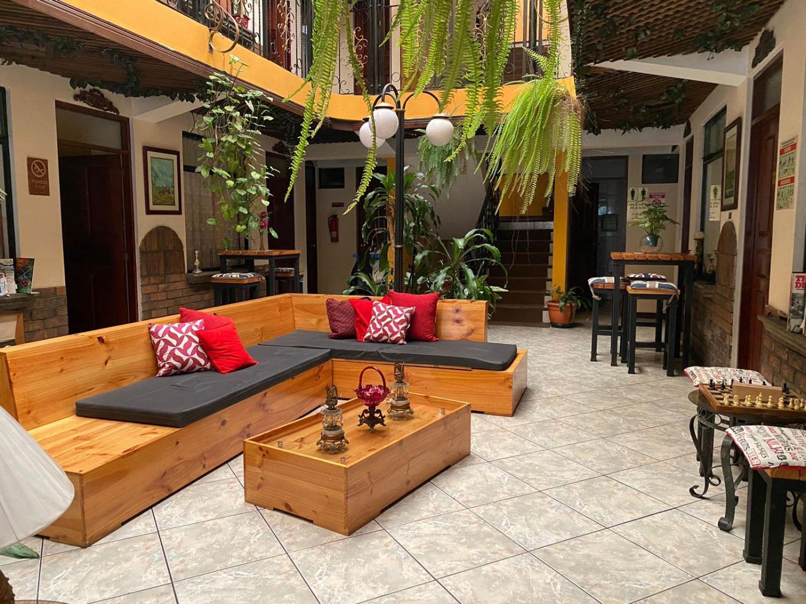 Hotel Amon Real Costa Rica 聖荷西 外观 照片